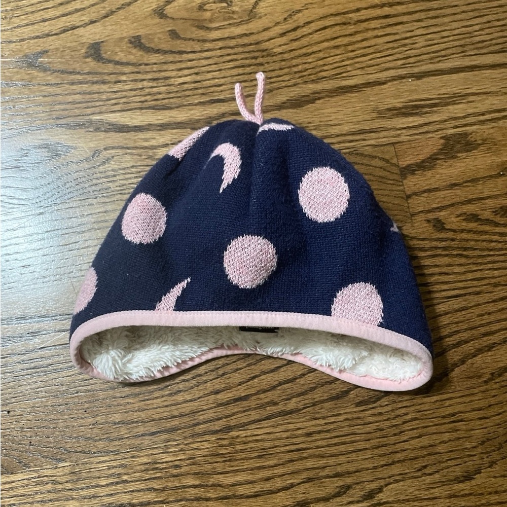 Patagonia Baby Reversible Beanie size 6-12 months